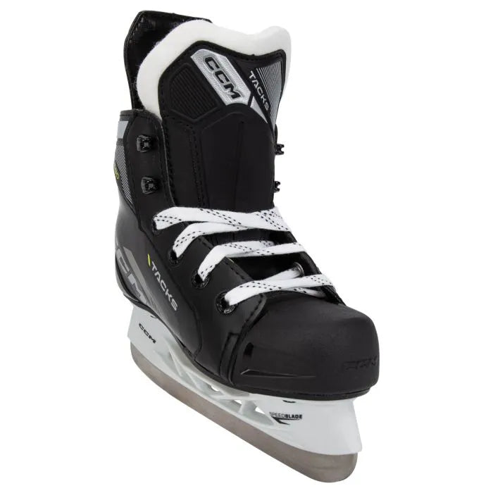 2022 CCM SKATES TACKS AS580 YT