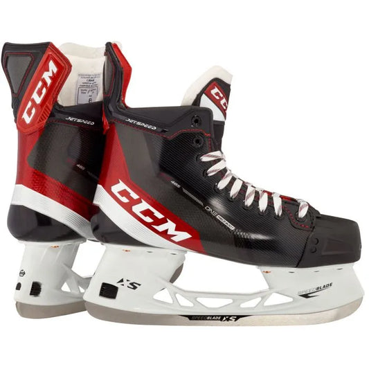 CCM JETSPEED SK485 SKATE SR SIZE 8 R